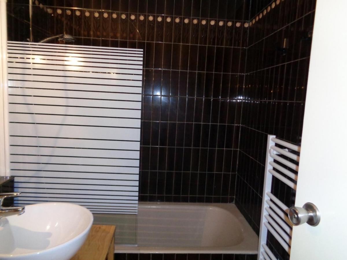 Apartment **appartement T2 Vue En Centre Avec Balcon, Parking Et Wifi A Arcachon** - Fr-1-374-51 *